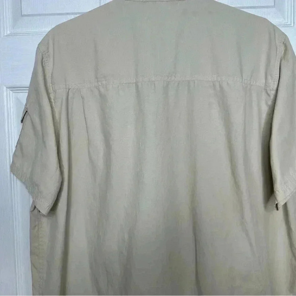 Field & Stream  Button Down Fishing Shirt Short Sleeved Cream Size Extra Large - Picture 12 of 16